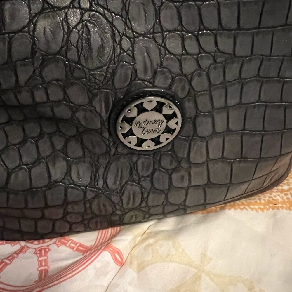 NWT Sydney Love Tote Satchel w/Crossbody Set - Picture 2 of 10